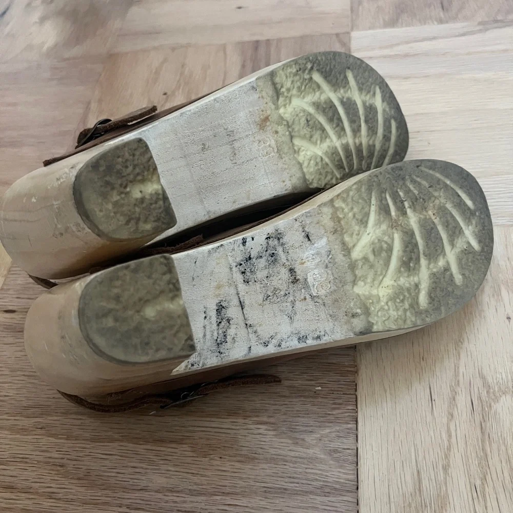 Sven Tan Slingback Clogs - Picture 6 of 7